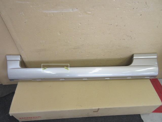 【中古】中古部品 ジムニー JB23W 左サイドステップ 【3330650100-001295542313800】