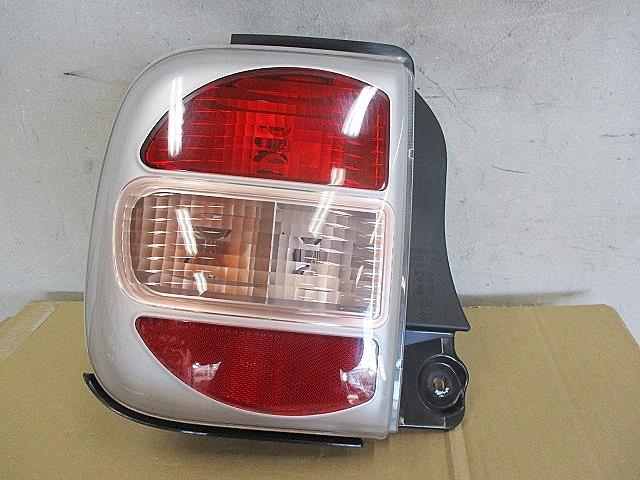 【中古】中古部品 スピアーノ HF21S 左テールランプ 【3330650100-000213028415600】