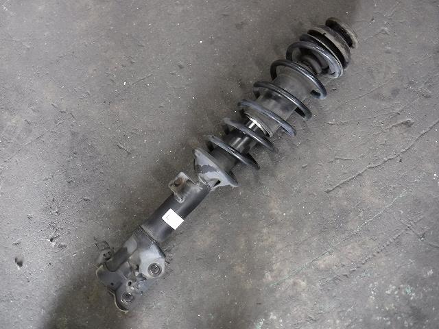 【中古】中古部品 ライフ JB5 左フロントストラット 【3340140100-001593484050210】