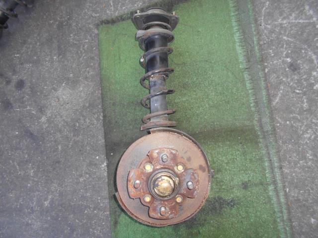 【中古】中古部品 ハイゼット S82P 左フロントストラット 【3330190100-001654763350210】