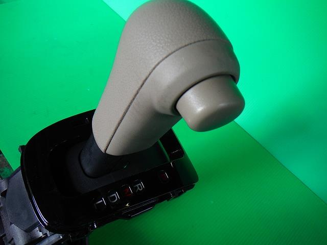 【中古】中古部品 N−BOX JF1 シフトレバー 【3340140100-001235414737850】