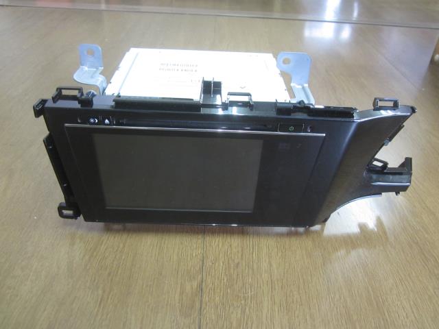 【中古】中古部品 シャトル GP7 カーナビゲーション 【3330410100-001634503661310】