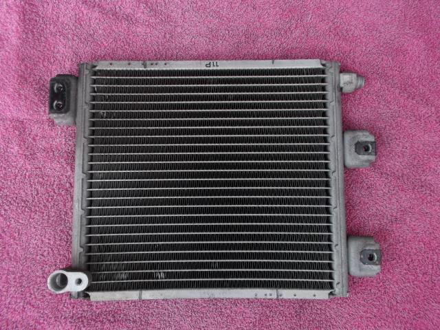 【中古】中古部品 トヨエース XZU605 コンデンサー 【3310010100-001396011860600】