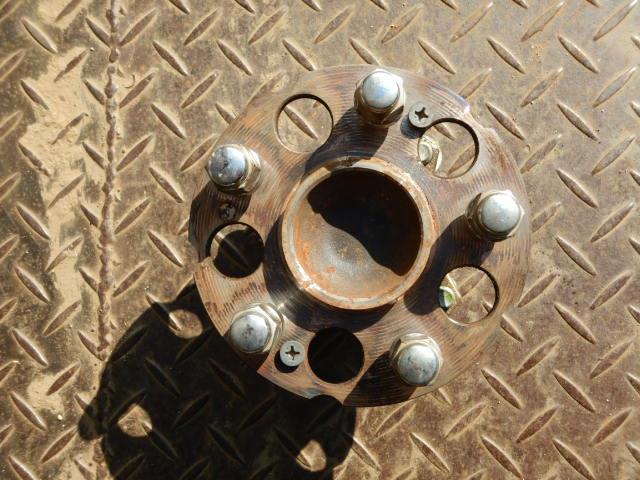 【中古】中古部品 エリシオン RR1 リアハブ 【3330920100-001637894244470】