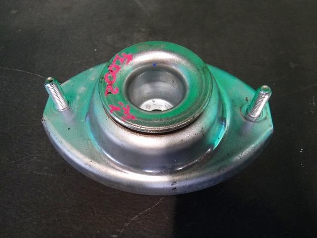 【中古】中古部品 アルト HA24S 左フロントストラット 【3340140100-000021377950210】