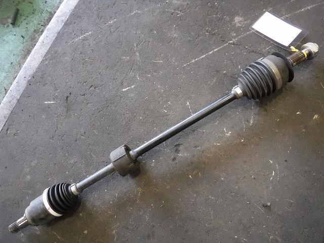 【中古】中古部品 アルト HA36S 右フロントドライブシャフト 【3340140100-001708652842100】