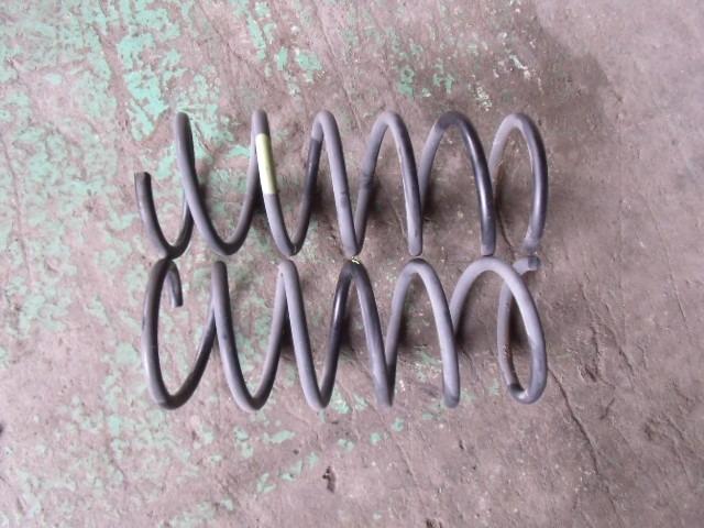 【中古】中古部品 eKワゴン H82W リアスプリングセット 【3340140100-000984404351400】