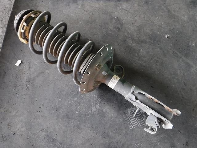 【中古】中古部品 フィット GP1 右フロントストラット 【3340140100-001490743350110】