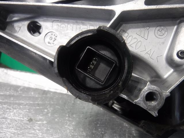 【中古】中古部品 BMW 1シリーズ UD20 右サイドミラー 【3340140100-001635947113500】
