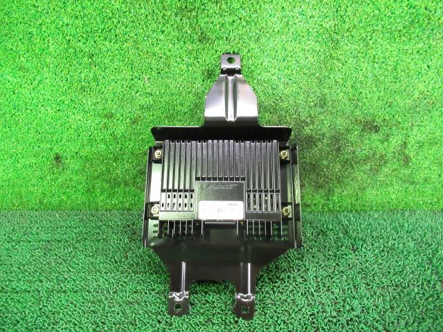【中古】中古部品 アテンザ GY3W オーディオアンプ 【3330210100-001679990561150】