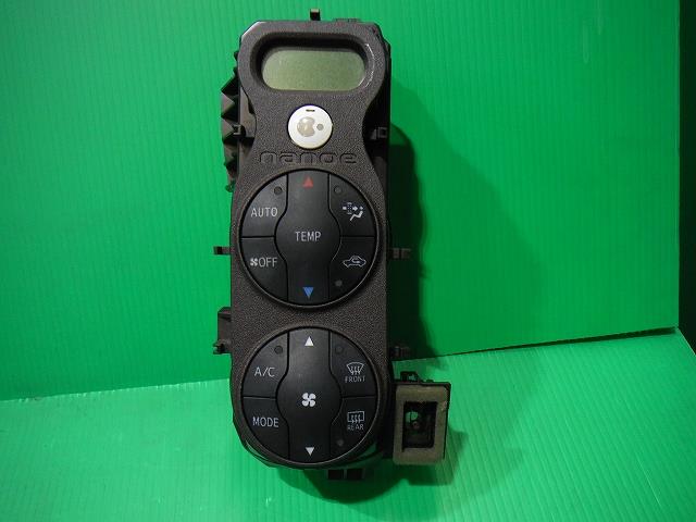 【中古】中古部品 スペイド NCP141 A/Cスイッチパネル 【3340140100-001305146660900】