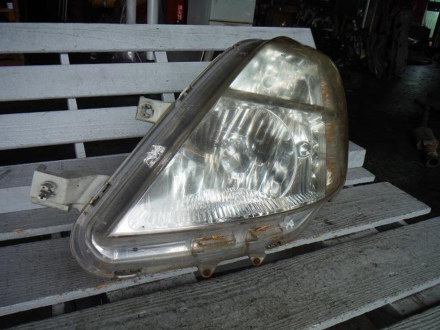 【中古】中古部品 アイシス ANM10G 左ヘッドランプ 【3340140100-001158605610900】