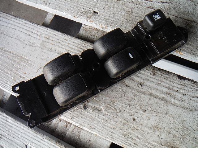 【中古】中古部品 トッポ H82A パワーウインドウスイッチ 【3340140100-001147396461900】