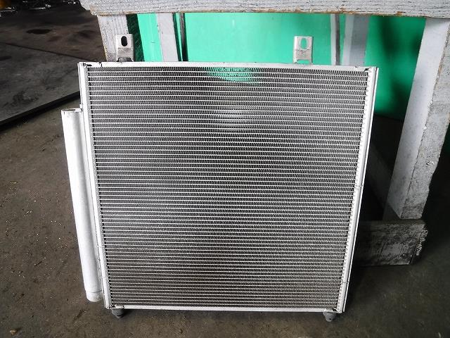 【中古】中古部品 ミラージュ A05A コンデンサー 【3340140100-001674290960600】