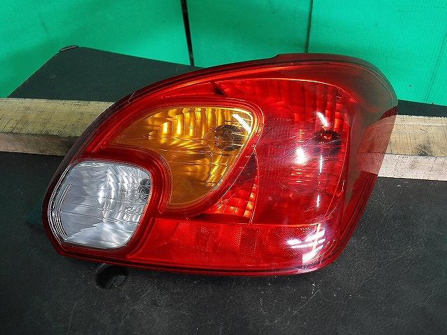 【中古】中古部品 ミラージュ A05A 右テールランプ 【3340140100-001684497615500】