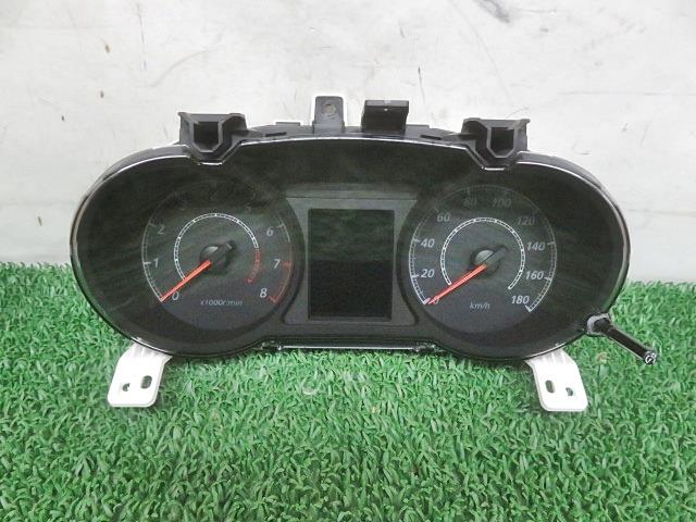 【中古】中古部品 デリカD5 CV5W スピードメーター 【3330380100-000034010461400】