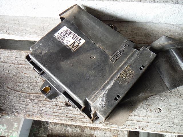 【中古】中古部品 ワゴンR MC22S エンジンコンピューター 【3340140100-001232100163100】