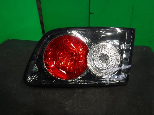 【中古】中古部品 アテンザ GY3W リアフィニッシャーパネル 【3340140100-001661257715200】