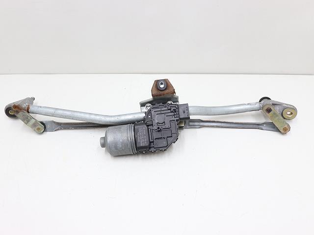 【中古】中古部品 アウディ A4 8EALT フロントワイパーモーター 【3310070100-000193011461600】