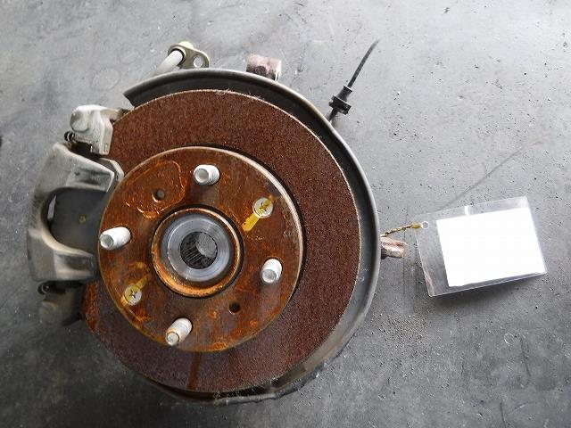 【中古】中古部品 ライフ JC1 左フロントナックルハブ 【3340140100-001317864944340】