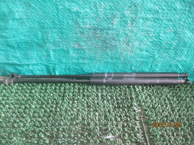 【中古】中古部品 レクサス IS GSE20 フードダンパー 【3500080000-220329001610510】