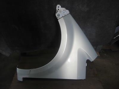 【中古】中古部品 ムーヴ L175S 左フロントフェンダー 【3340180100-220402000110700】