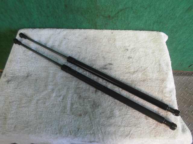 【中古】中古部品 ムーヴコンテ L575S バックドアダンパー 【3310420000-000002087177250】