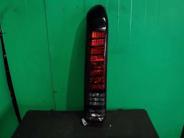 【中古】中古部品 バモス HM1 左テールランプ 【3340140100-001693509515600】