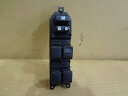 【中古】中古部品 アクア NHP10 パワーウインドウスイッチ 【3330460100-000001525761900】