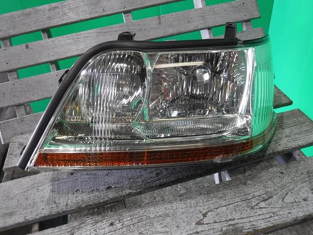 【中古】中古部品 クラウンマジェスタ JZS177 左ヘッドランプ 【3340140100-001321480910900】