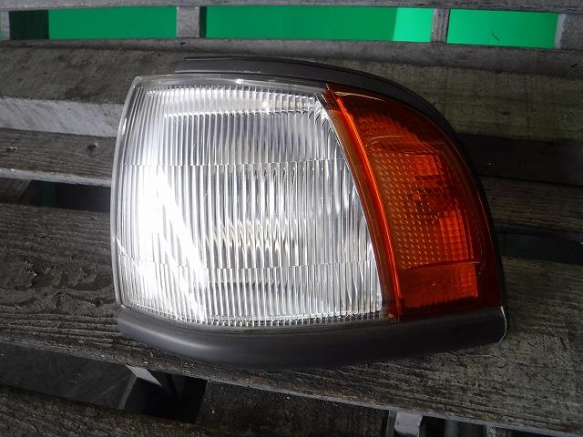 【中古】中古部品 クルー QK30 左クリアランスランプ 【3340140100-001458437111100】