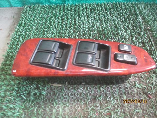 【中古】中古部品 クラウン JZS175 パワーウインドウスイッチ 【3500080000-211229000561900】