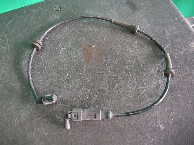 【中古】中古部品 ウイングロード Y12 ABSセンサー 【3340140100-001593344063450】