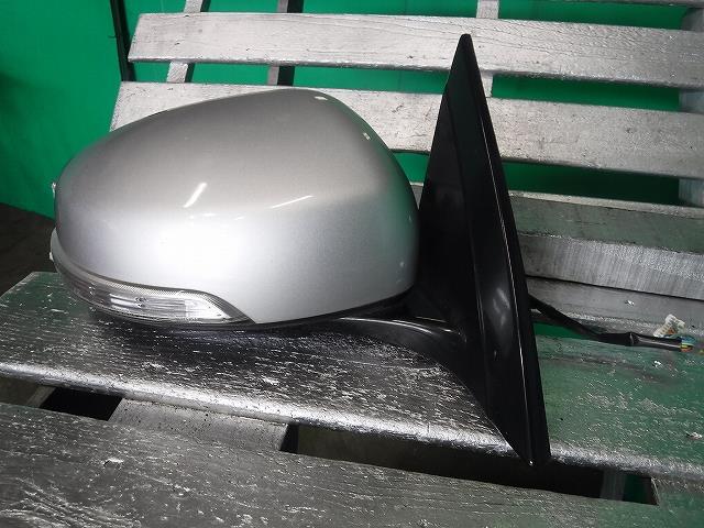 【中古】中古部品 ティアナ J32 右サイドミラー 【3340140100-001589894613500】