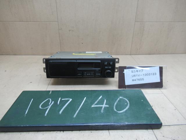 【中古】中古部品 ミニキャブ U61V ラジオ 【3310120100-220416000861100】