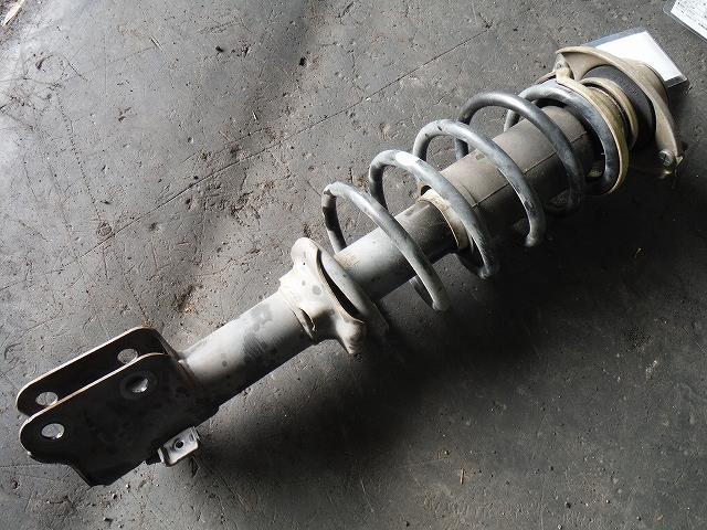 【中古】中古部品 MRワゴン MF21S 左フロントストラット 【3340140100-001275610150210】