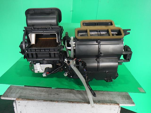 【中古】中古部品 セルボ HG21S A/Cクーリングユニット 【3340140100-001272228160800】