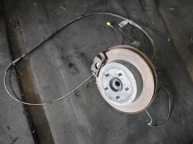 【中古】中古部品 ムラーノ TZ50 右リアナックルハブ 【3340140100-001626828144410】