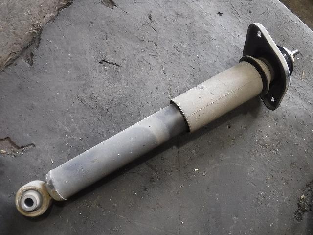 【中古】中古部品 ムラーノ TZ50 右リアショックアブソーバー 【3340140100-001626827950700】