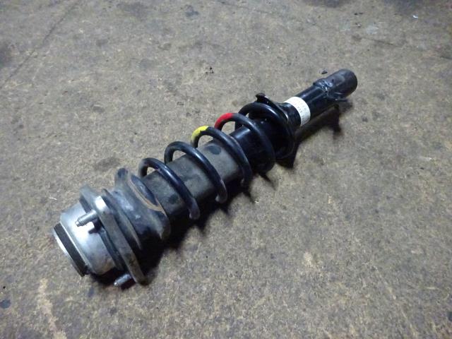 【中古】中古部品 アクティ HA6 左フロントストラット 【3310410000-000223026850210】