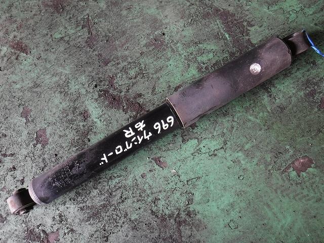 【中古】中古部品 ウイングロード WFY11 右リアショックアブソーバー 【3340140100-001501469650700】