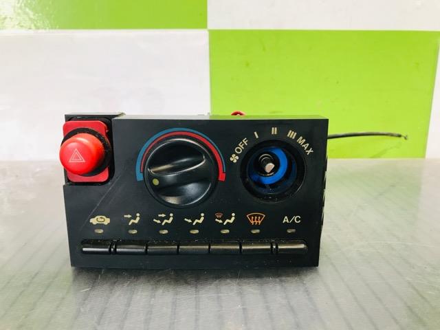 【中古】中古部品 ビート PP1 A/Cスイッチパネル 【3330530100-000004896560900】