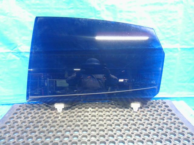 【中古】中古部品 フーガ Y51 左リアドアガラス 【3310200100-000016042113430】