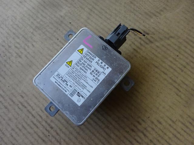 【中古】中古部品 デミオ DE3FS ライトコントロールユニット 【3310410000-000223023310811】