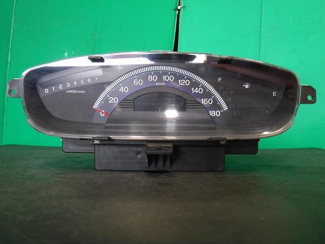 【中古】中古部品 フリードスパイク GB3 スピードメーター 【3340140100-001709025361400】