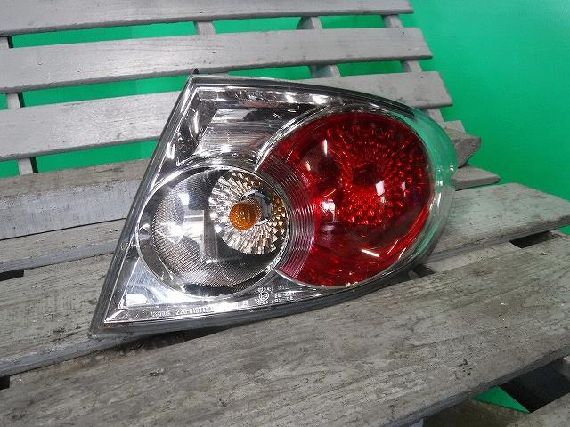 【中古】中古部品 アテンザ GG3P 右テールランプ 【3340140100-001525452815500】