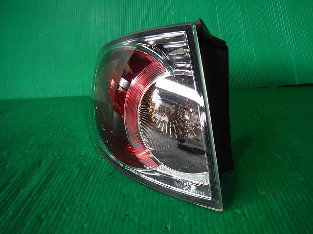 【中古】中古部品 アテンザ GYEW 左テールランプ 【3340140100-001300255515600】
