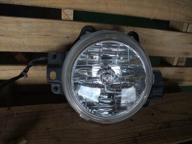 【中古】中古部品 ムーヴ L900S 右フォグランプ 【3340140100-000914650210850】