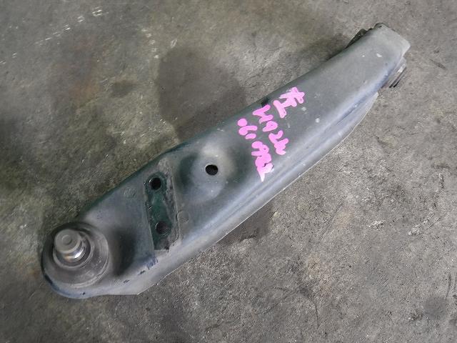 【中古】中古部品 オッティ H92W 左フロントロアアーム 【3340140100-001553846351740】
