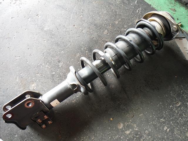 【中古】中古部品 ワゴンR MC12S 右フロントストラット 【3340140100-001280024050110】